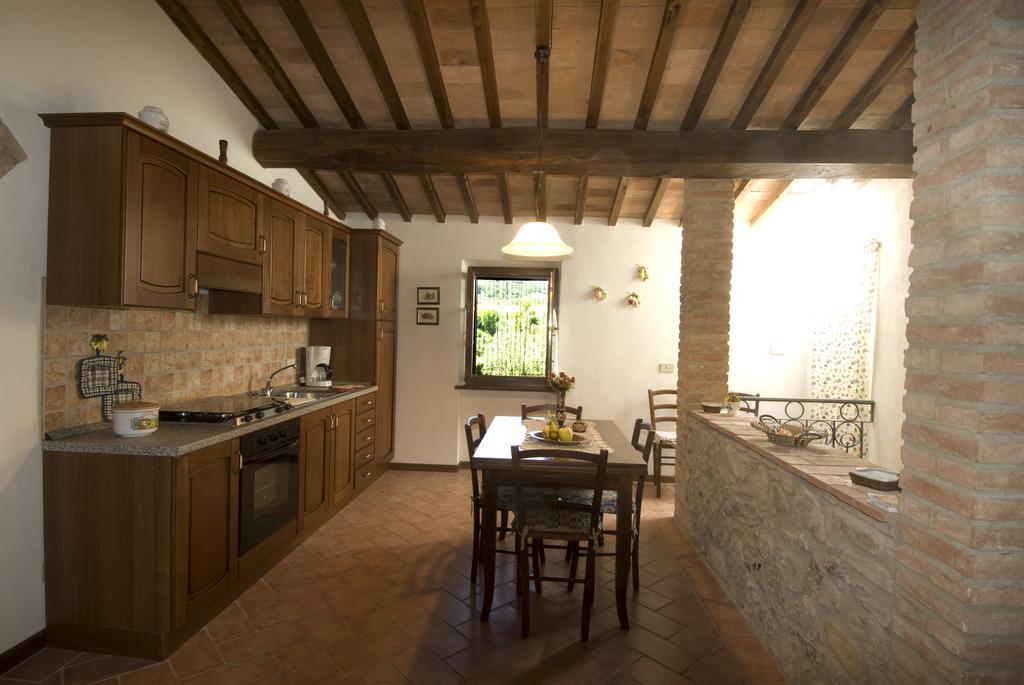 Casa Il Ponte Apartment Chianni Room photo