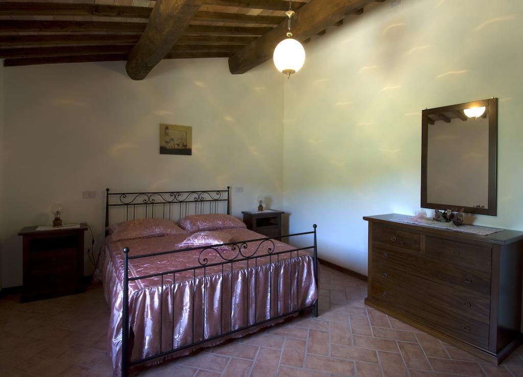 Casa Il Ponte Apartment Chianni Room photo