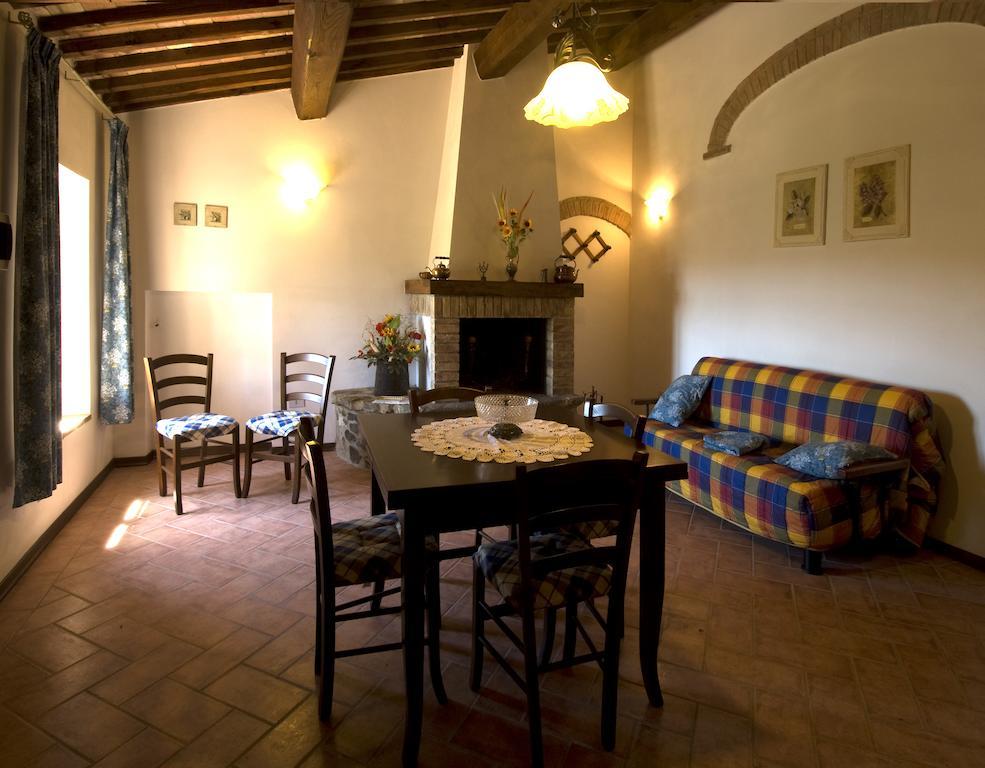 Casa Il Ponte Apartment Chianni Room photo