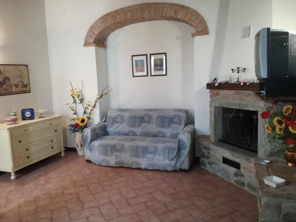 Casa Il Ponte Apartment Chianni Exterior photo